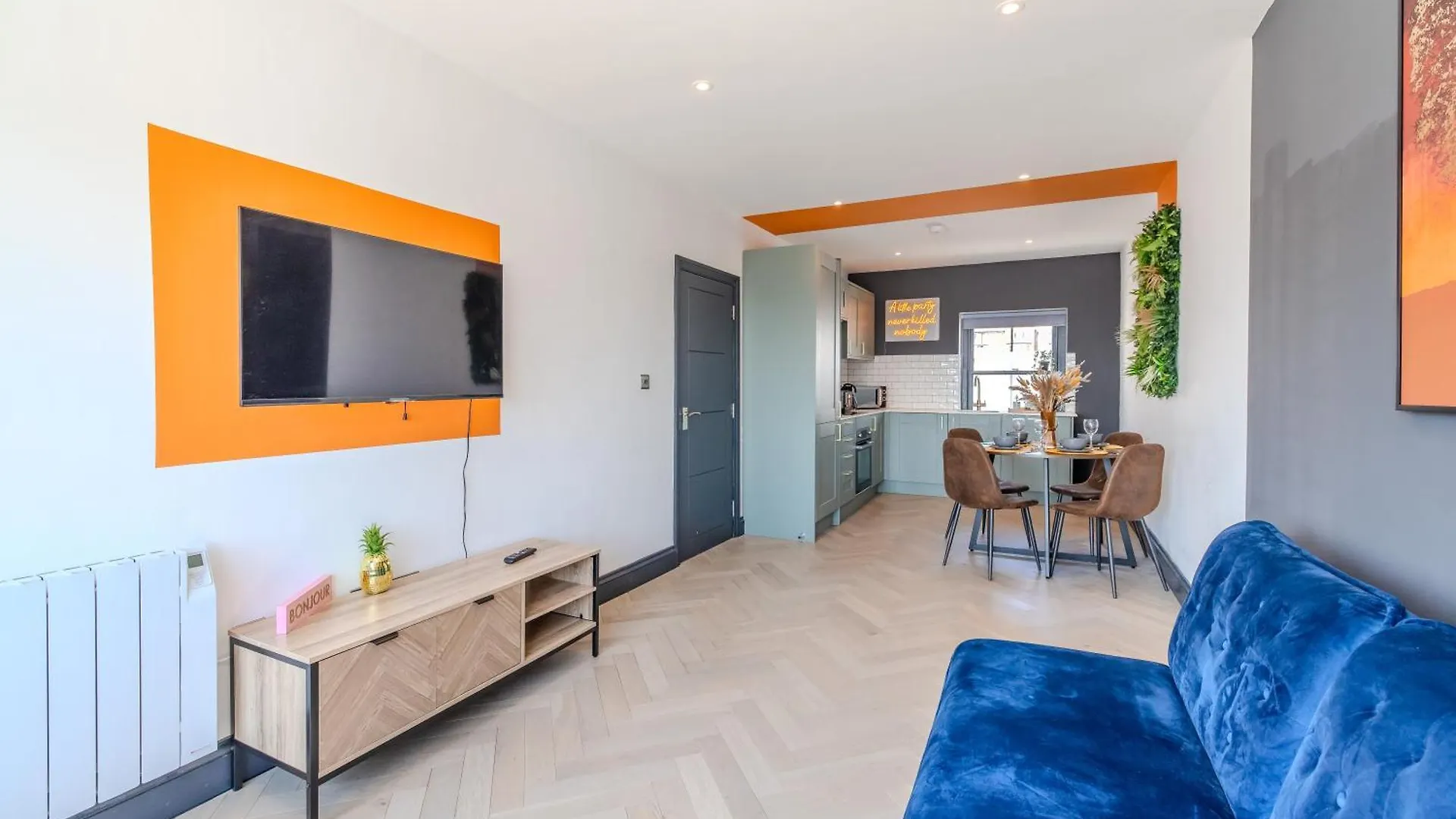 Beachside Bliss L 3 Bedroom Apartment By Brighton Beach