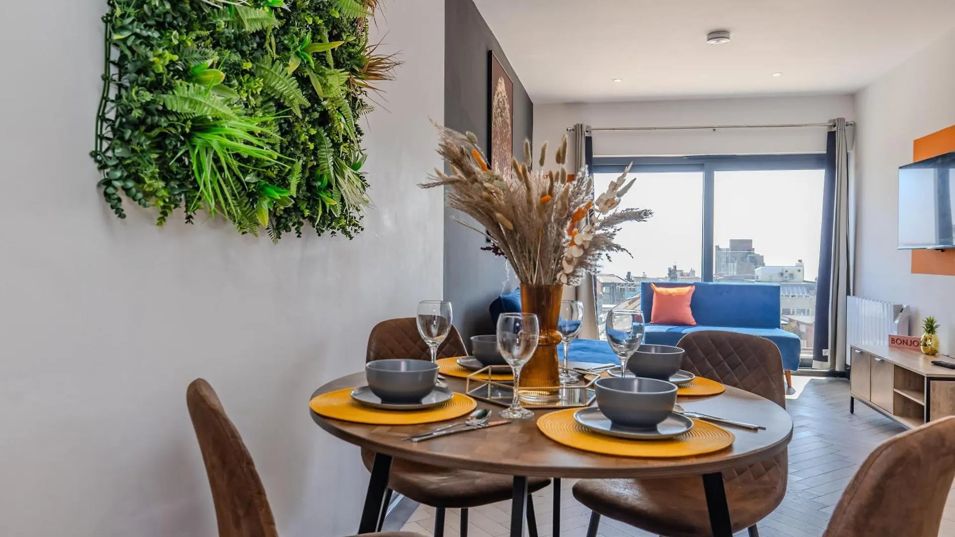 Beachside Bliss L 3 Bedroom Apartment By Brighton Beach United Kingdom